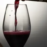 美発泡赤ワイン