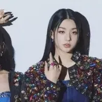 SECRET NUMBER 来日決定！