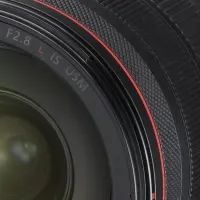 キヤノン「EOS R1」発表