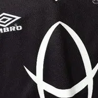 UMBRO×atmosコラボ