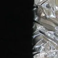 「LUSHADE™ BLACK」展示